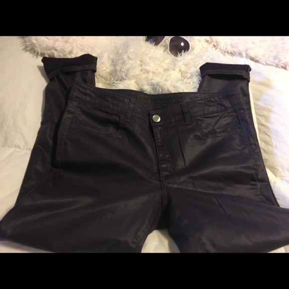 American Eagle Outfitters Denim - American Eagle hi rise wax jeans 👖